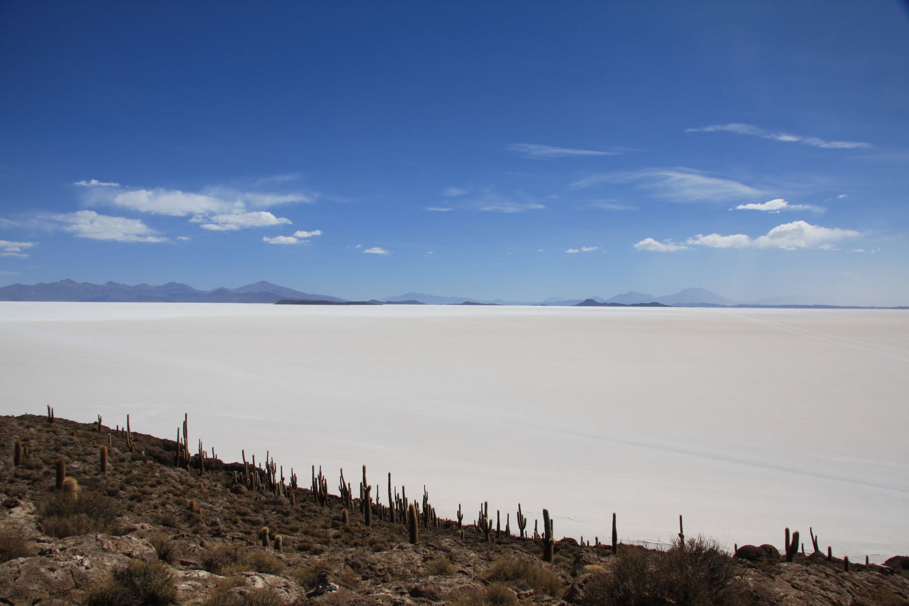 Salinas Grandes bajo el cielo de la puna, Jujuy